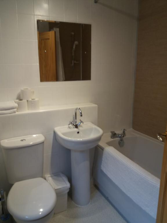 House For Groups & Contractors Kilmarnock别墅 外观 照片